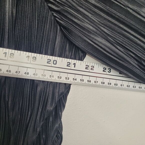 Arula black pleated v neck long sleeve witchy casual dress size x (10-12) - Picture 7 of 9